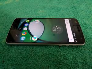 Moto z play libre