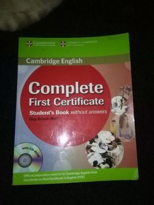 Complete First Certificate Student's Book + CD