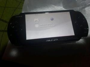 Vendo psp sony con 5 juegos