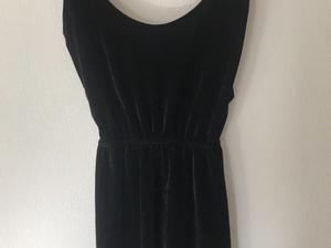 Vestido negro terciopelo