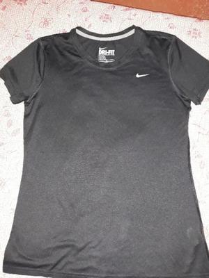 Remera nike dry fit mujer talle L