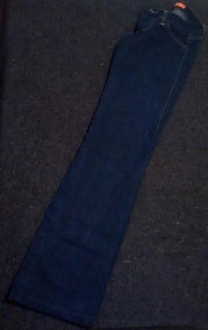 Vendo jeans azul sin uso