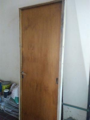 puertas placa de terciado,madera,bien robustas