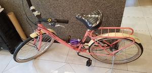 BICICLETA PLAYERA VINTAGE CON CAMBIOS LUCES Y CADENA ROSA