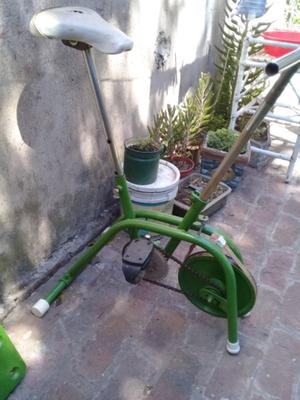 Bicicleta fija usada