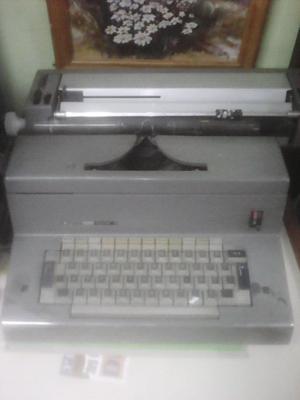 Maquina de escribir eléctrica