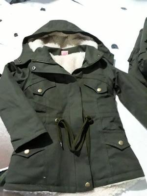 PARKAS DE MUJER DE GABARDINA CON PIEL