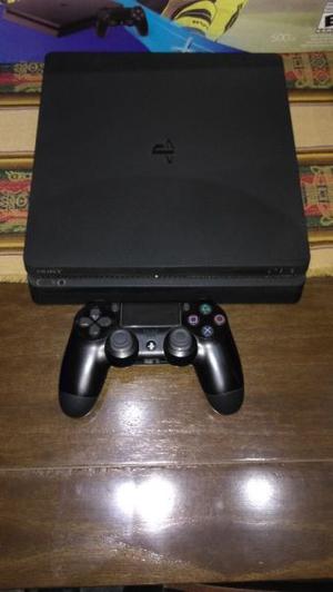 Playstation 4 Slim 500 GB + FIFA 18