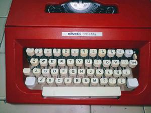 maquina de escribir Olivetti college