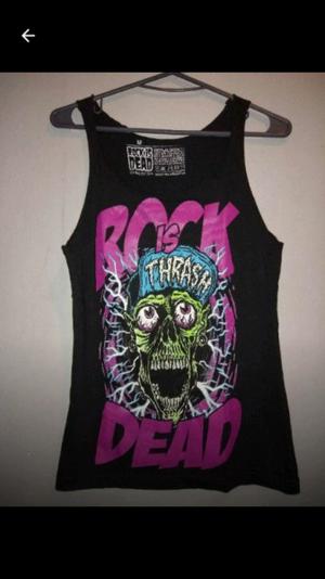 Remera rock is dead