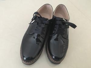 Sapatos charol color negro