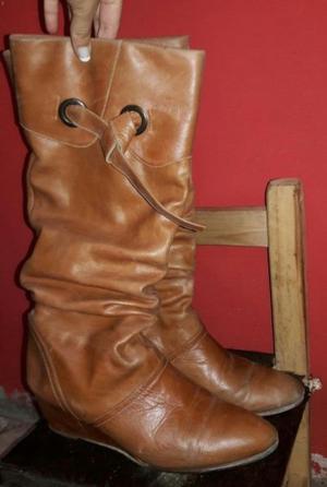 BOTAS DE CUERO CAÑA ALTA MUJER NUM 37 BUEN ESTADO $400