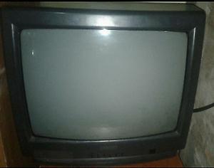 VENDO TELEVISOR DE 21 PULGADAS