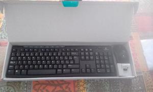 Vendo Teclado y mouse Inhalámbrico logitech mk270 teclado
