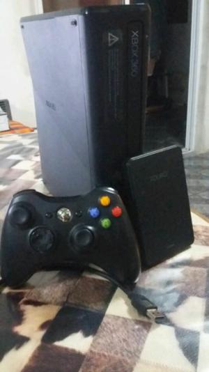 Xbox 360, joystick y 6 juegos