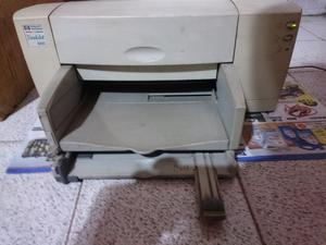 Impresora HP, funcionando, con tinta