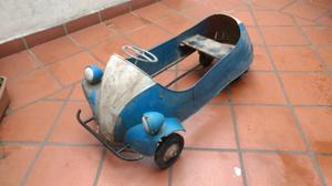 Karting antiguo a pedal