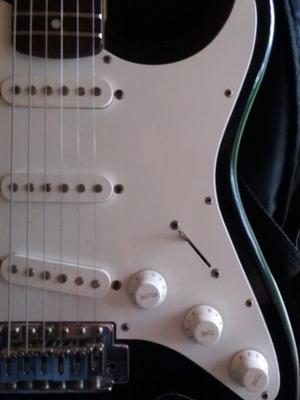 Permuto guitarra Squier Stratocaster