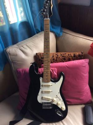 Guitarra Epiphone Stratocaster by Gibson ´91. Korea. Con