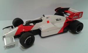 McLaren MP4/2 - Niki Lauda - Aoshima - Escala 1/20