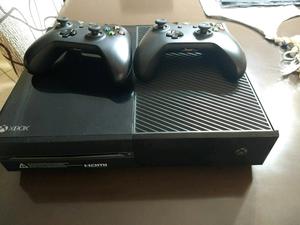 Xbox One + 2 joystick