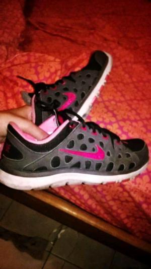 Zapatillas Nike negras