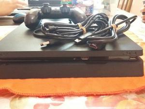 PS4 Slim 500gb + 3juegos