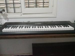 Teclado Casio CTK- usado