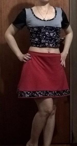 Top y pollera. Producto nuevo. Oferta imperdible. Tela de