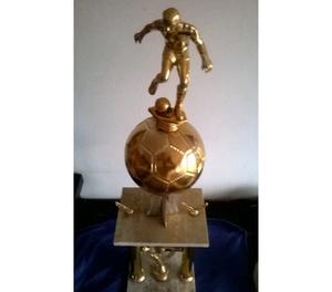 Trofeo de futbol