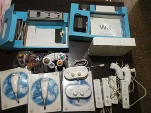 Vendo Nintendo Wii Completa En Caja Chipeada