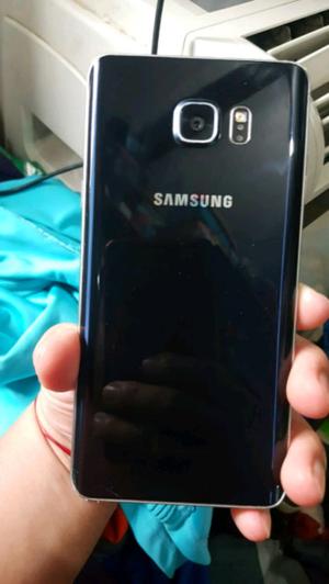 Vendo Samsung Galaxy Note 5 con detalle