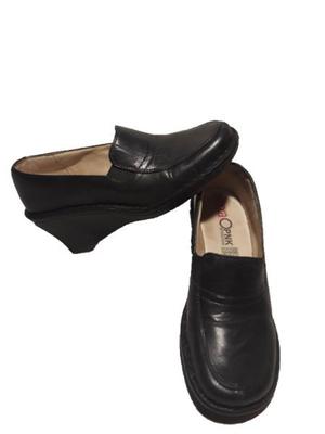 ZAPATO DE CUERO ANTISTRESS