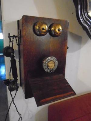 Antiguo Telefono De Pared, Caja De Roble