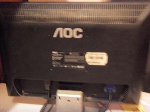 Monitor de pc, LCD de 19", marca AOC, completo