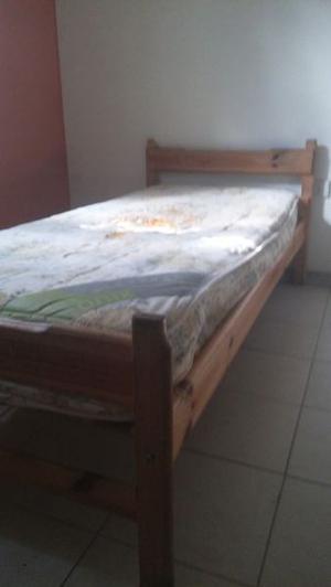 vendo cama y colchon usados