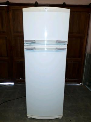 HELADERA CON FREEZER WHIRLPOOL IMPECABLE