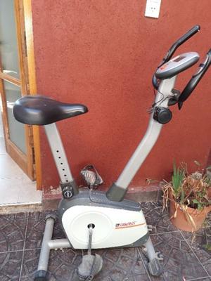 VENDO BICI FIJA MARCA RANDERS. IMPECABLE. CASI NUEVA