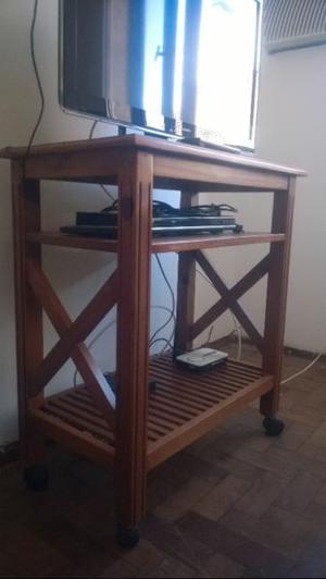 Mesa para tv de madera