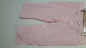 Pantalón capri color rosa claro. Marca Sibyla