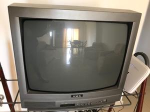 Vendo televisor 21”, buen estado!!