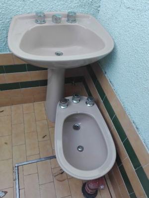 bacha con pie y bidet