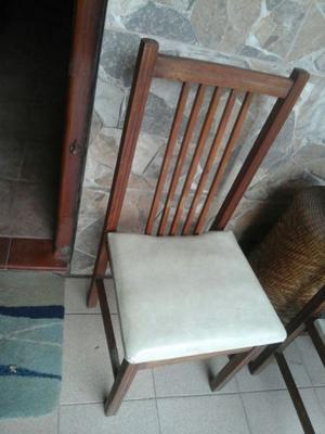4 sillas de madera