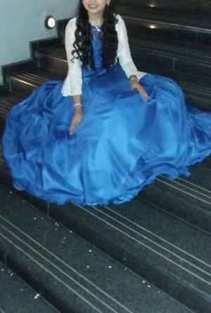 Bello vestido de 15 azul impecable!!