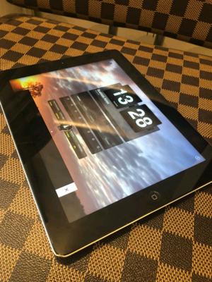 Ipad 3 pantalla Retina 64 gb. con funda cargador