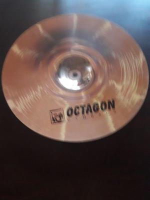 Liquido hoy.Urgente por viaje.OCTAGON OC  B8 CRASH