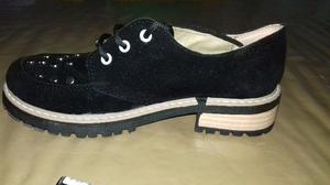 Zapato simil gamuza