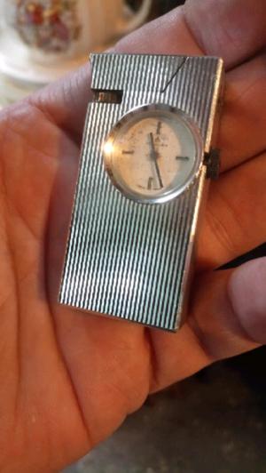 Antiguo reloj a cuerda bucherer encendedor swiss funciona