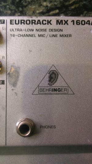 Consola Mixer Behringer Eurorack A