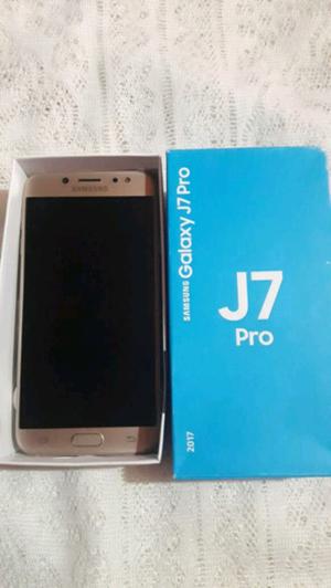 Samsung J7 Pro 32GB nuevo en caja y accesorios